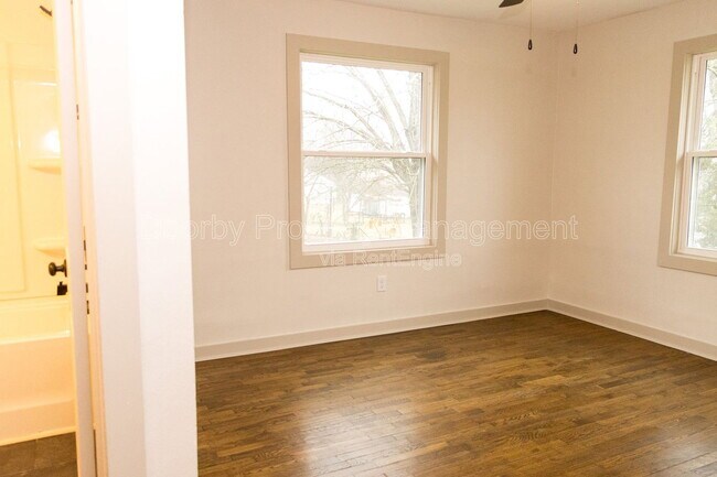 Foto del edificio - 804 Grandview Ave