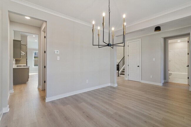 Foto del edificio - 531 Laurel Pk Dr