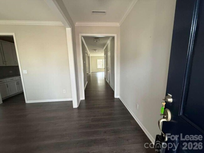 Foto del edificio - 2035 Beacon Ave