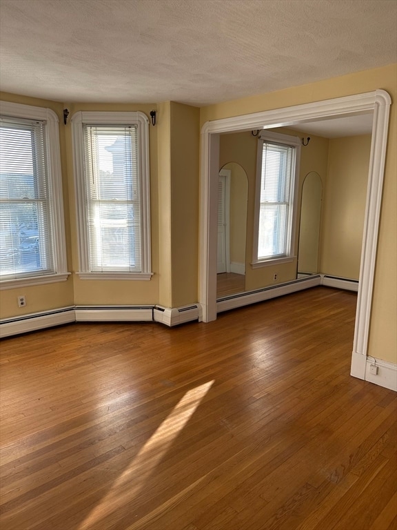 Building Photo - 114 Byron St