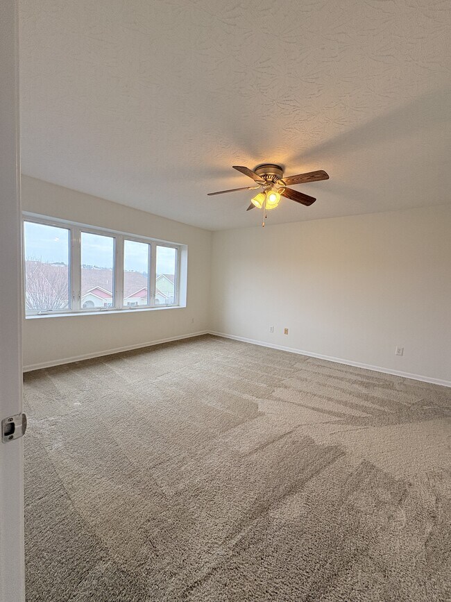 Foto del edificio - 24 Rosette Ln