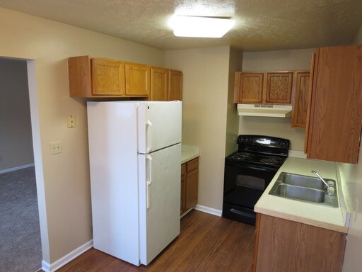 Building Photo - 531 W 20th St