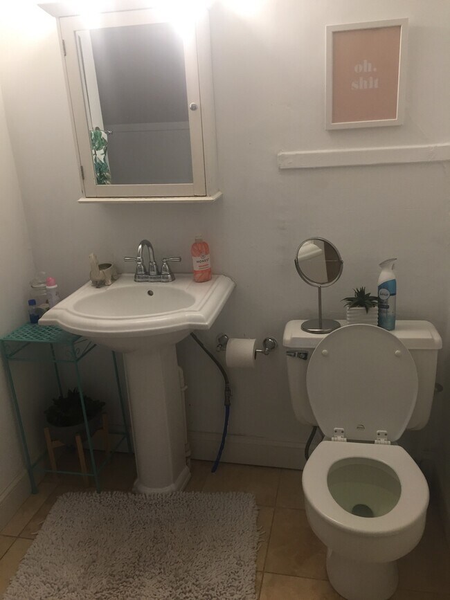 Foto del edificio - Updated 1 Bed/1 Bath - Great Location - T/...