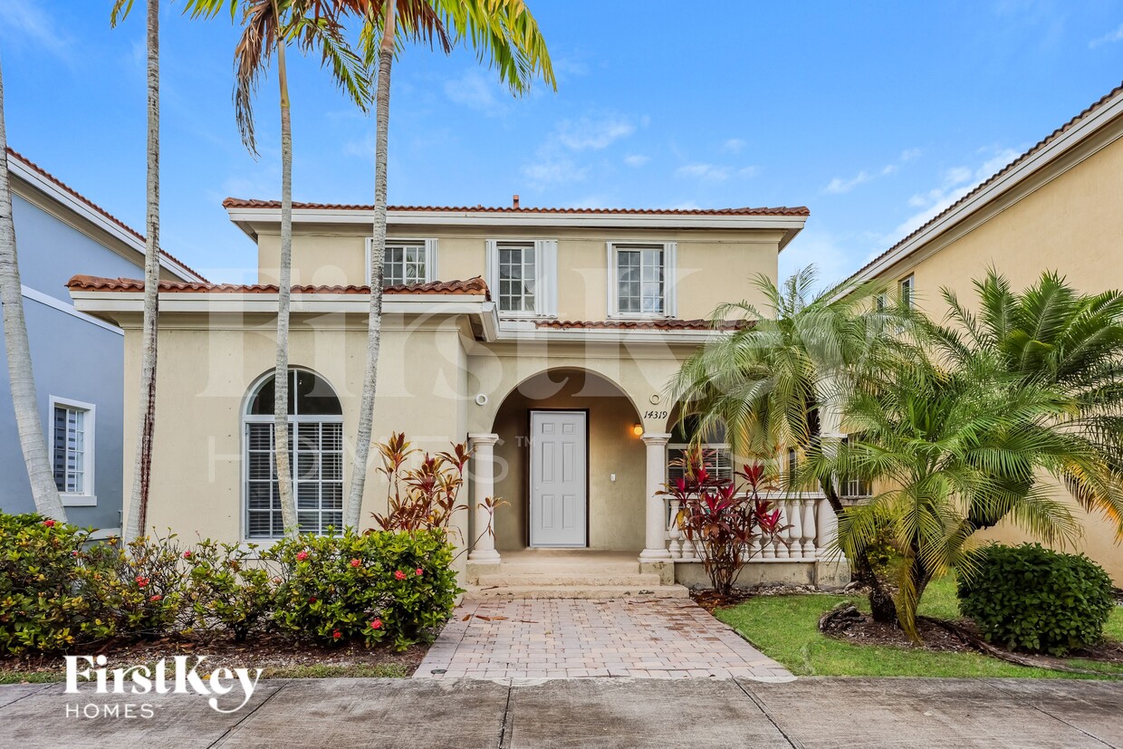 Foto principal - 14319 SW 272nd Ln