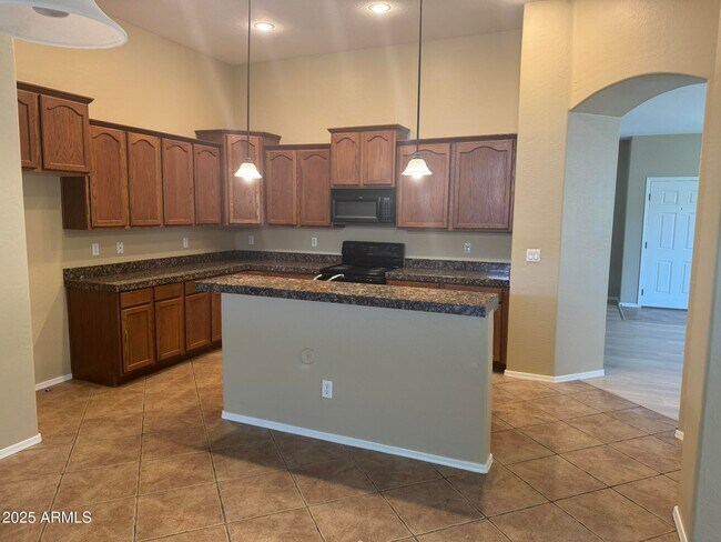 Building Photo - 8771 W Nicolet Ave