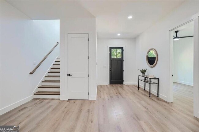 Foto del edificio - 1522 Avon Ave SW