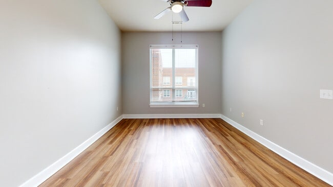 Interior Photo - Charles River Landing