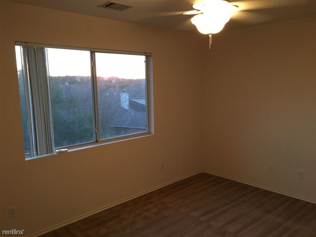 Building Photo - 7500 Shadowridge Run