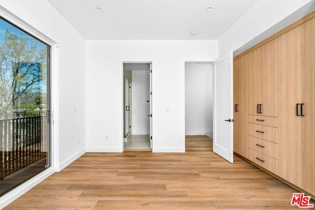 Foto del edificio - 10821 Morrison St