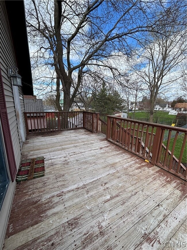 Building Photo - 836 Leray St