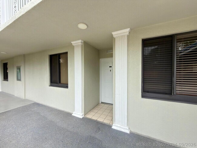 Building Photo - 2581 Village Blvd
