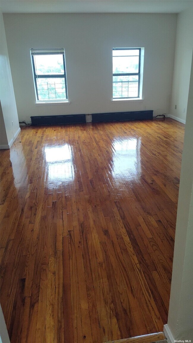 Building Photo - 86A Hull St
