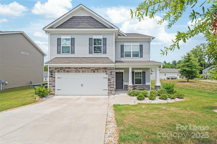 Foto principal - 5613 Amelia Ln