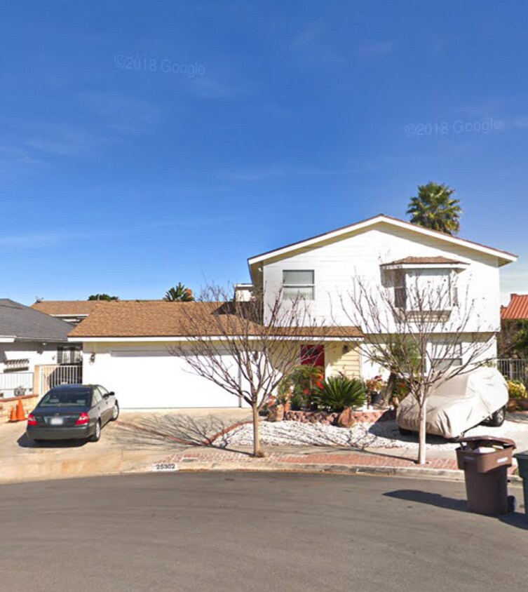 Foto principal - 25302 Earhart Rd