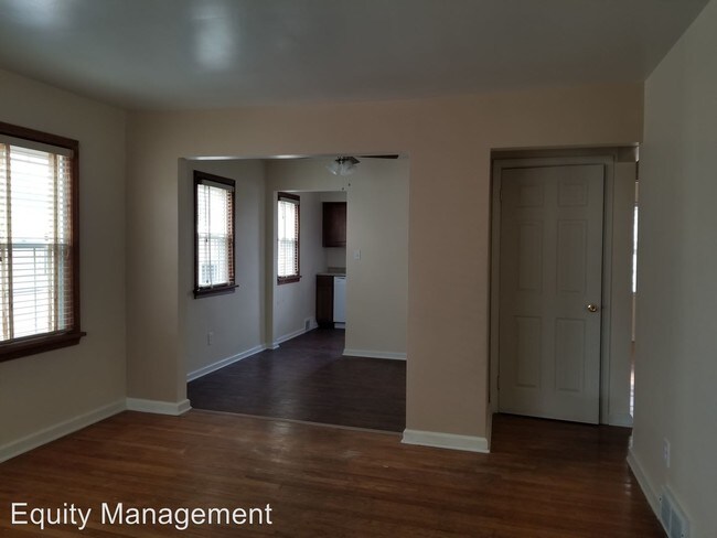 Foto del edificio - 4 br, 1 bath House - 213 Parkgate