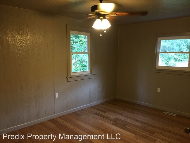 Building Photo - 2 br, 1 bath House - 2421 Log Cabin Rd.
