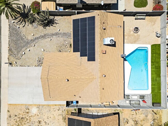 Foto del edificio - 3968 W Hearn Rd