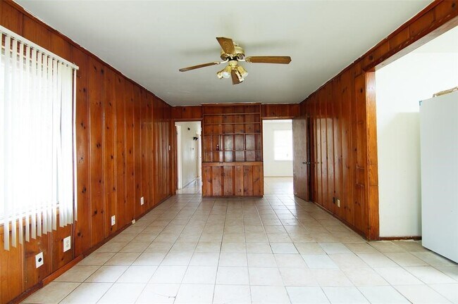 Foto del edificio - 4034 Osby Dr