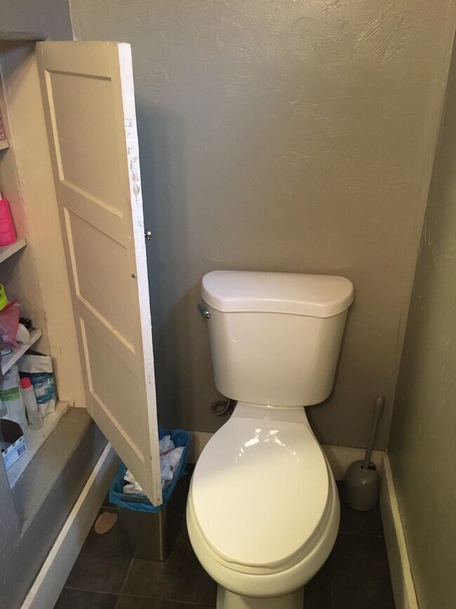 Foto del edificio - 6829 McPherson