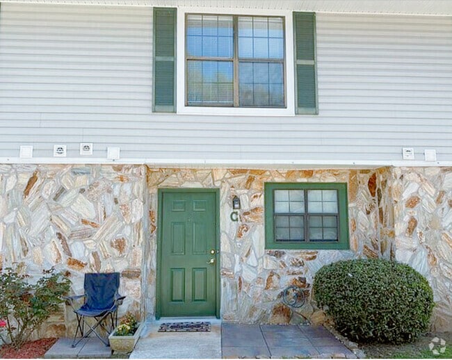 Unit Entrance - 2493 Hidden Cove Ct