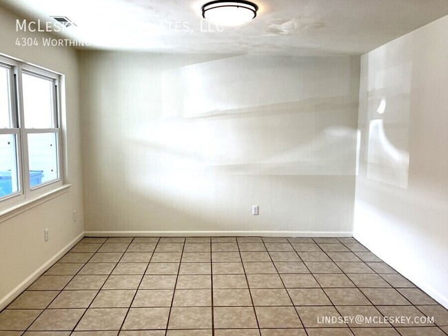 Building Photo - 4304 Worthing Ln