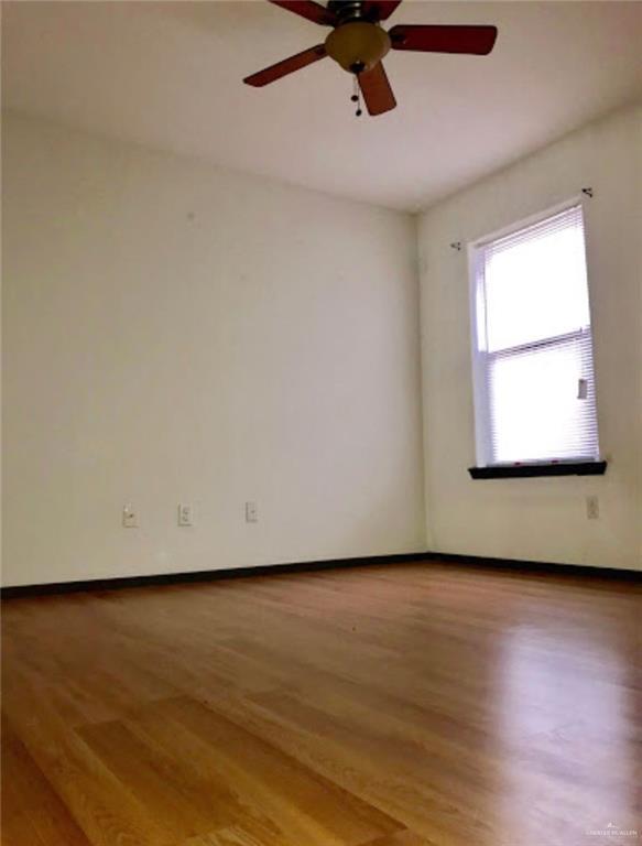 Building Photo - 1312 W Carmen Ave