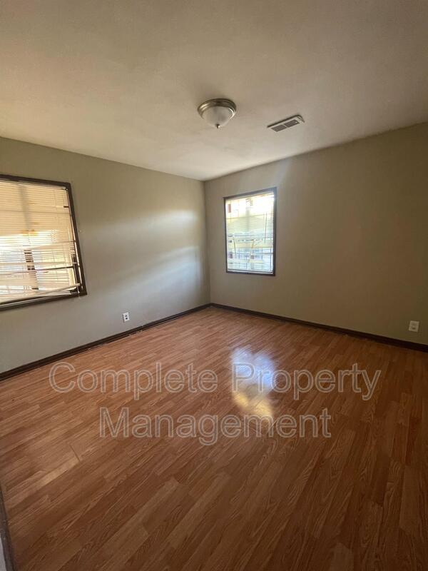 Foto del edificio - 2017 49th St Ensley