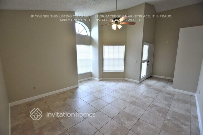 Building Photo - 277 Satinwood Cir