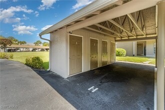 Building Photo - 135 Cypress Way E