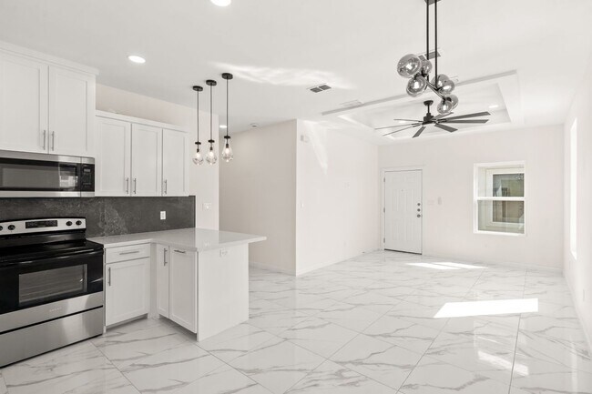Foto del edificio - 504 N Emerald Ave
