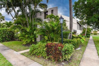 Building Photo - 1605 US-1