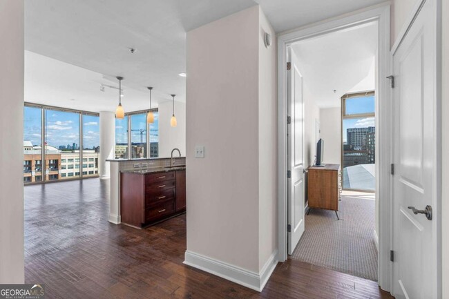 Building Photo - 270 17th St NW