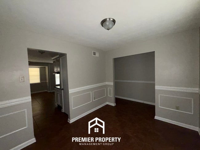 Photo - 3712 Covington Pike House