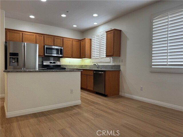 Building Photo - 1219 Olson Dr