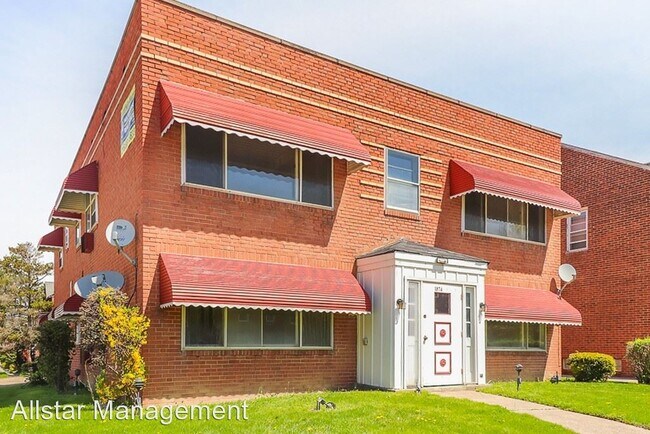Building Photo - 1 br, 1 bath House - 1574 Luxor Rd #4