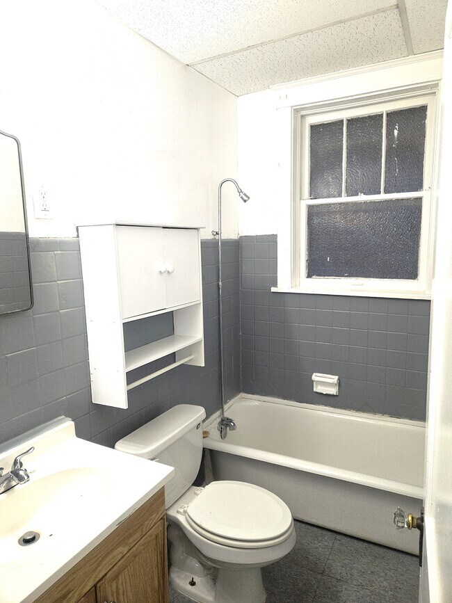 Building Photo - 4452 Bircher Blvd