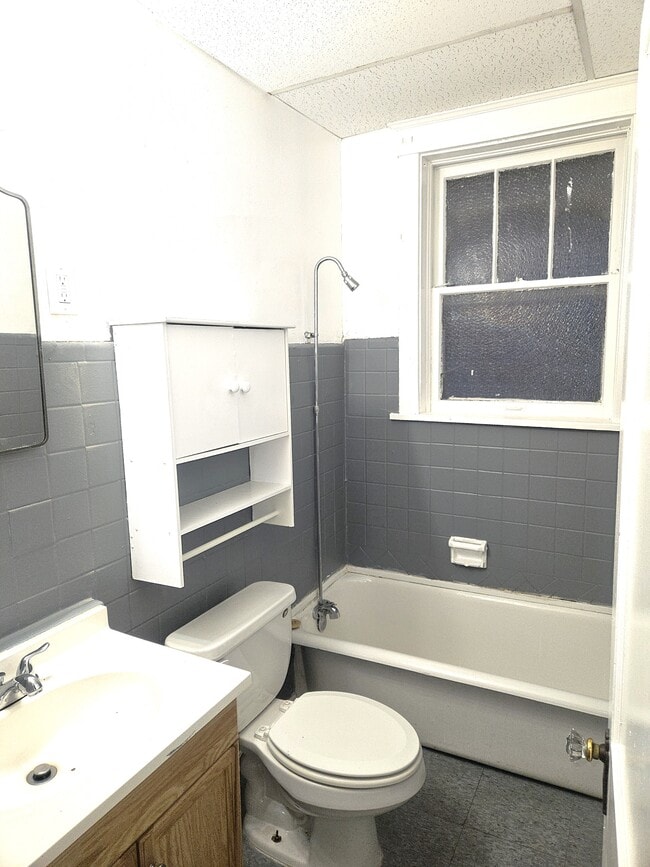 Building Photo - 4452 Bircher Blvd