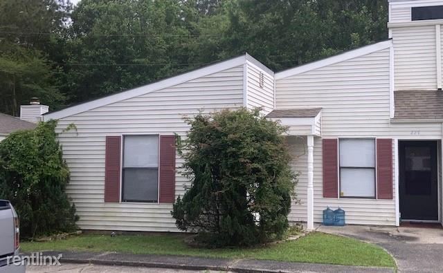 Foto principal - 2 br, 2 bath Condo - 225 Putters Lane