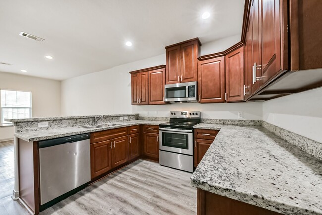 Foto del edificio - 914 Shady Ln