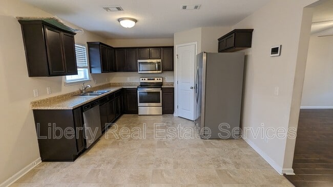 Building Photo - 1318 Evergreen Trl