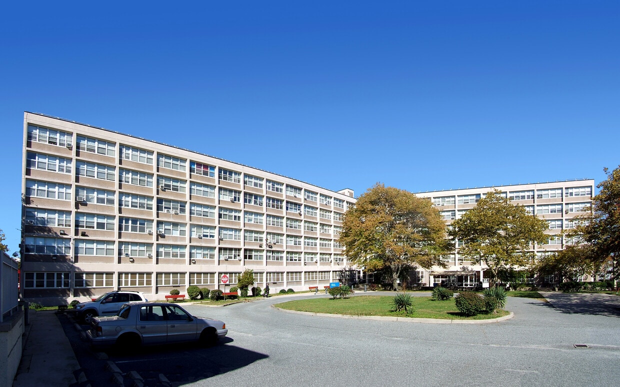 View from the southwest - Altman Terrace