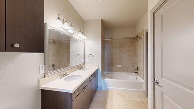 Interior Photo - 13th & Market