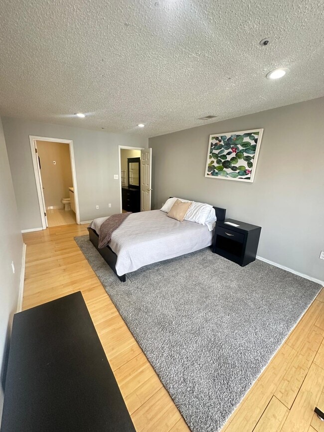 Building Photo - 22 Krueger Ct