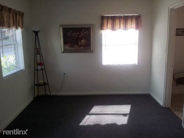 Foto del edificio - 545 Burroughs St SE