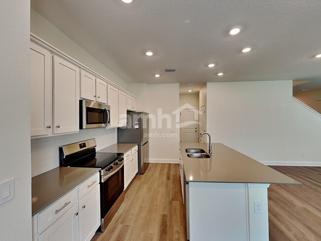 Building Photo - 1080 Grafton Ridge Dr