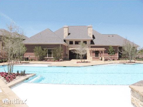 Building Photo - 3 br, 2 bath Condo - 1400 N State Highway ...