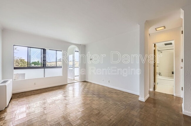 Photo - 1050 Corona St Apartment