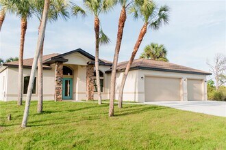 Building Photo - 9408 Portillo Ave
