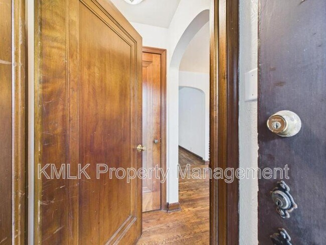 Foto del edificio - 1119 Copley Rd