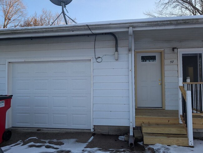 Building Photo - 57-63 John